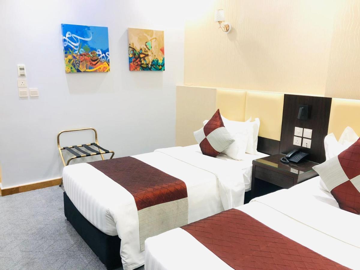 M Platinum Hotel Медина Экстерьер фото