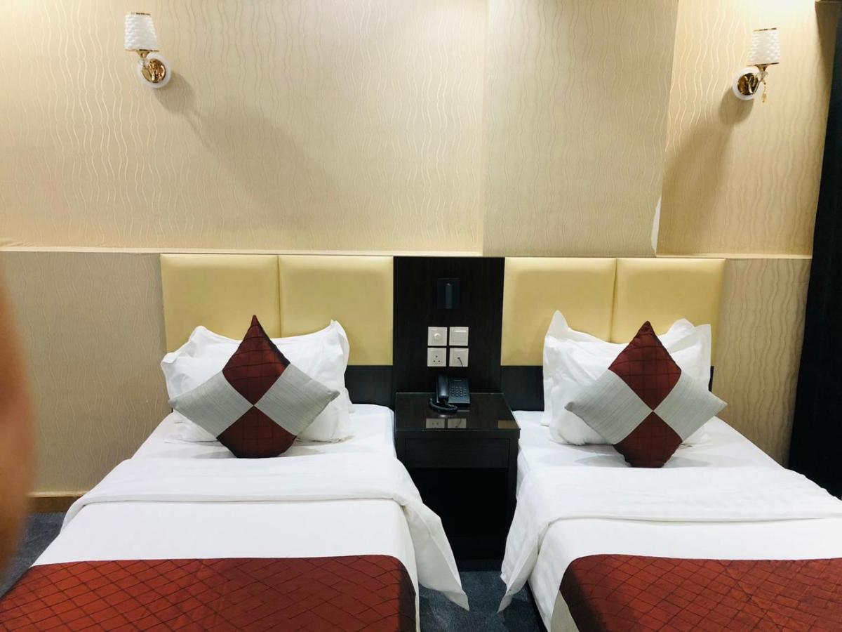 M Platinum Hotel Медина Экстерьер фото