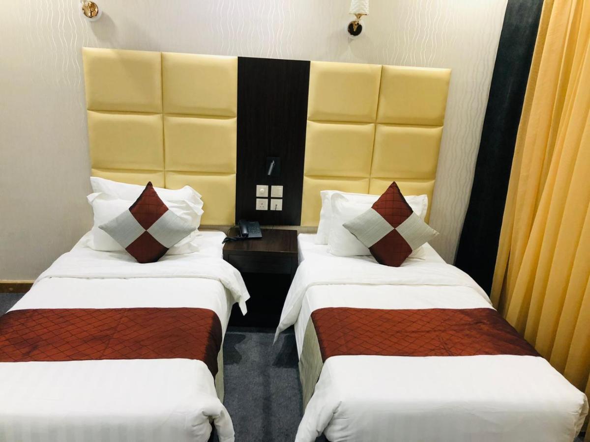 M Platinum Hotel Медина Экстерьер фото