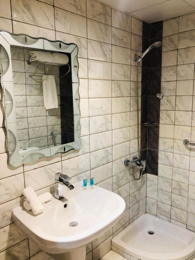 M Platinum Hotel Медина Экстерьер фото
